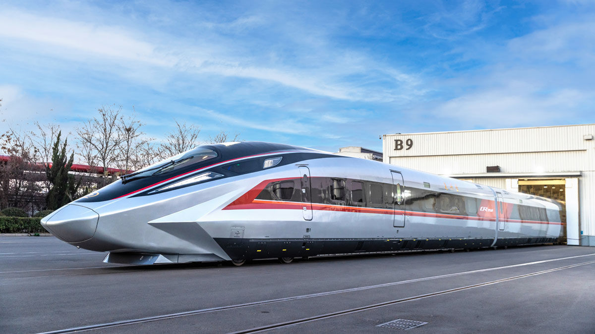 The CR450 China bullet train is the fastest commercial train