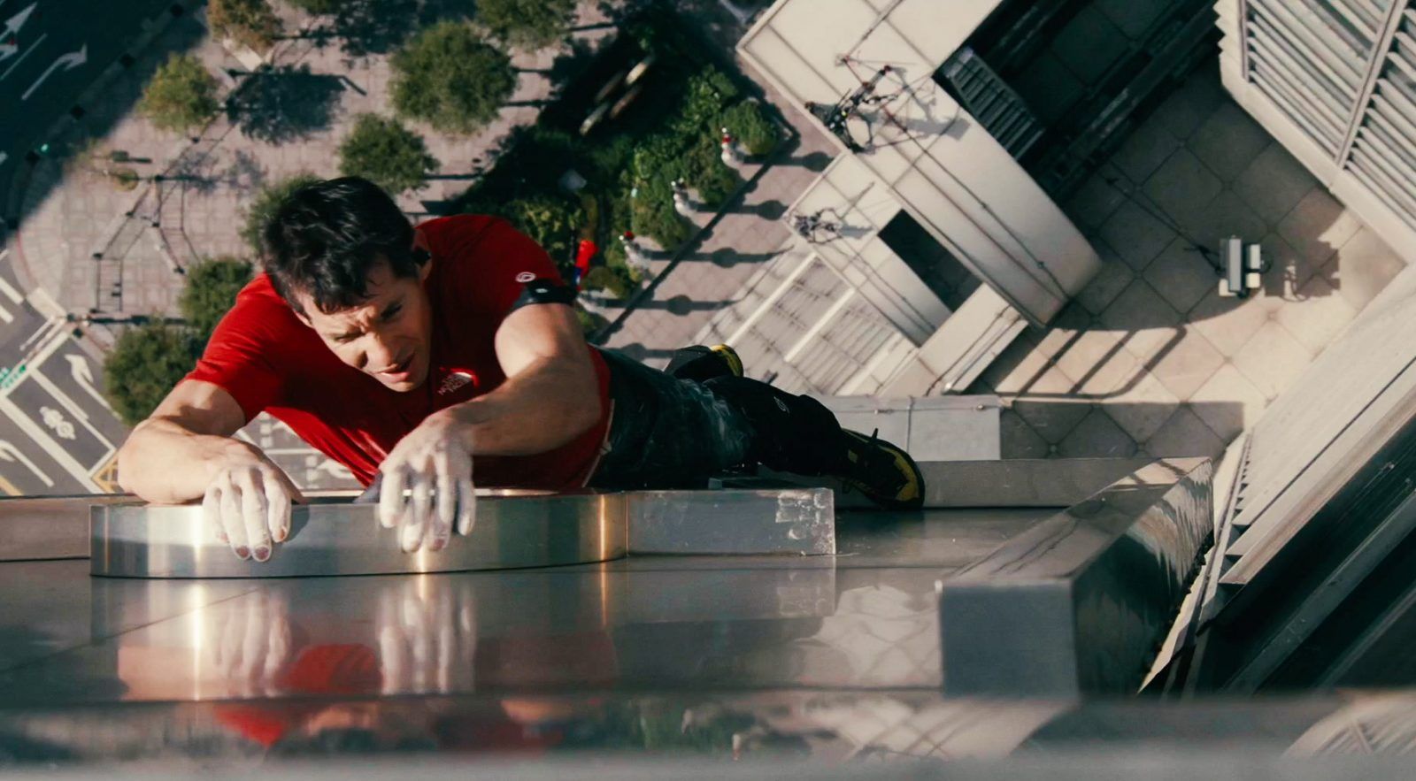The best memes about Alex Honnold climbing Taipei 101