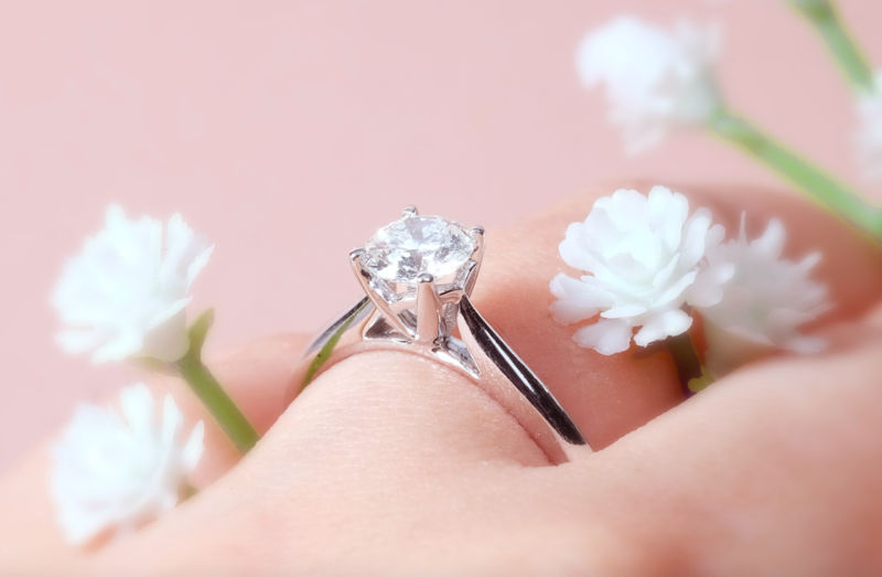 A useful guide on how to purchase an engagement ring