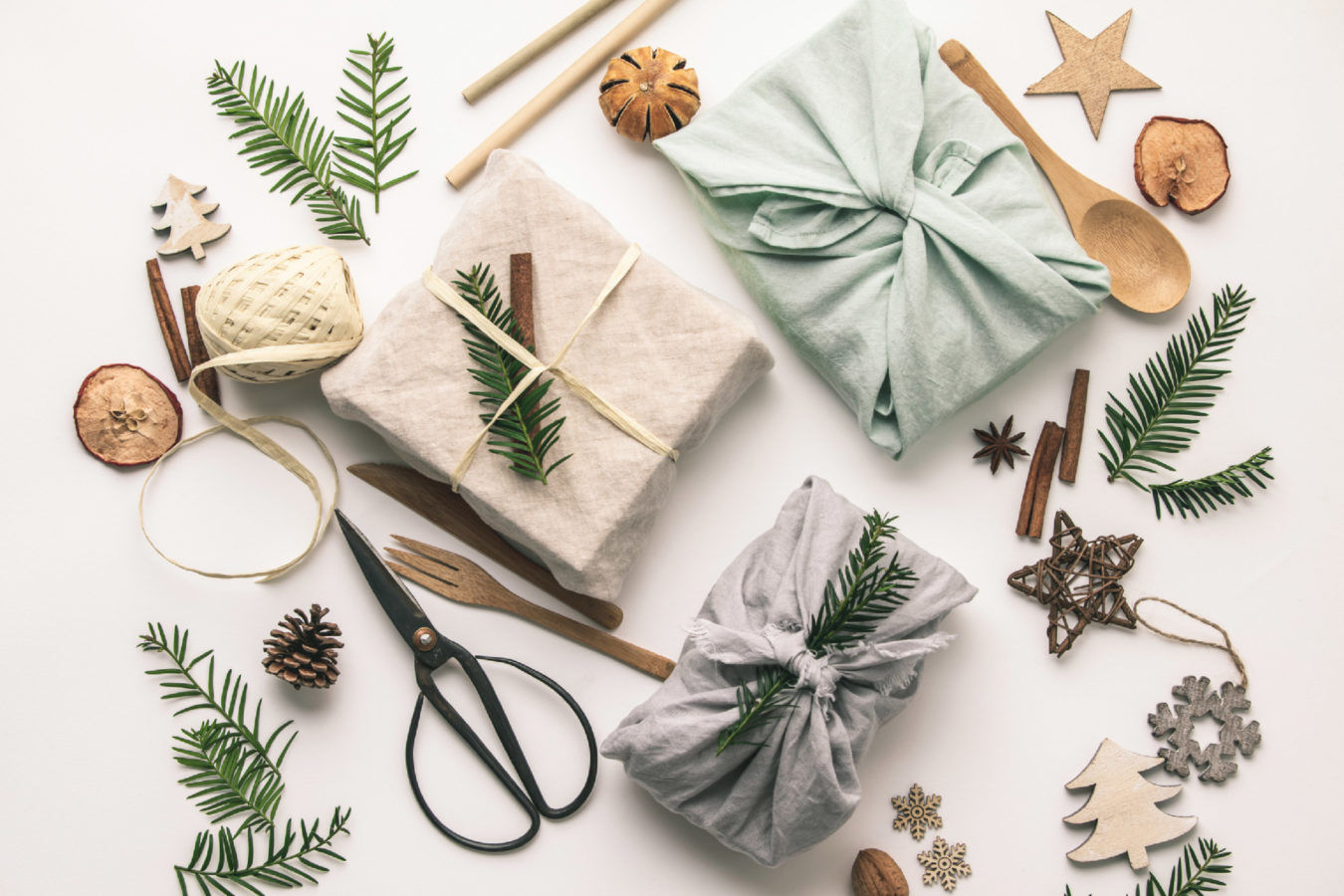 4 ways to be more eco-friendly during the holiday season