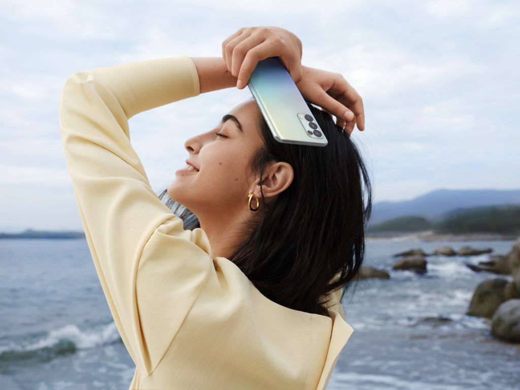 Capture everything 2021 has to offer in clear, HDR vision with the OPPO Reno5 Series 5G