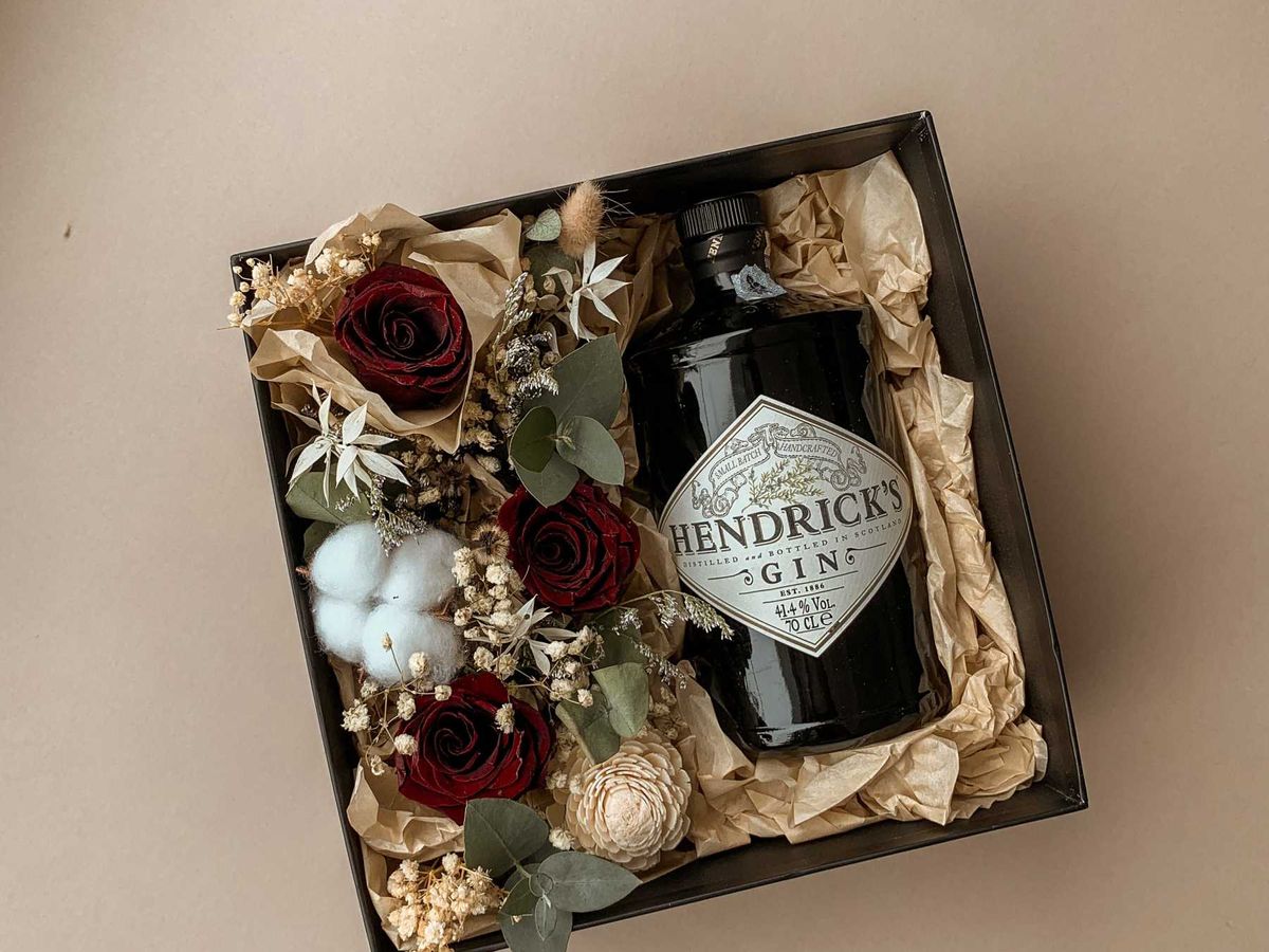 These Hendrick's Gin sets are the perfect Valentine's Day gift ideas for us