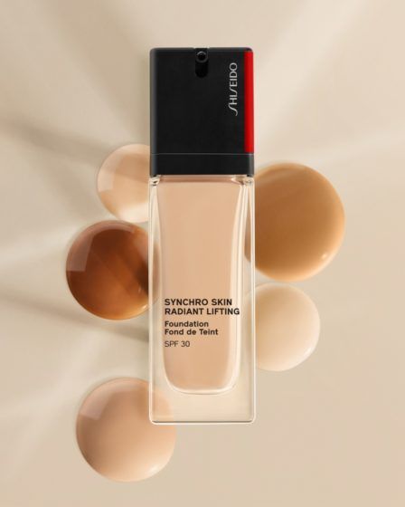 Shiseido Synchro Skin Radiant Lifting Foundation 