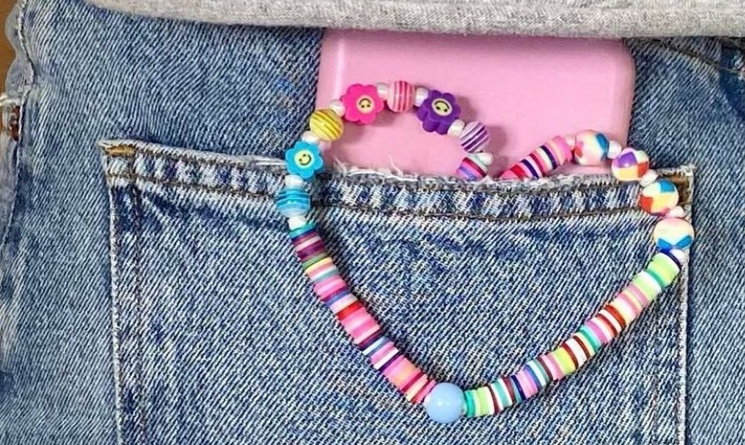 These 2000s beaded phone straps are making a comeback as the ultimate summer accessory