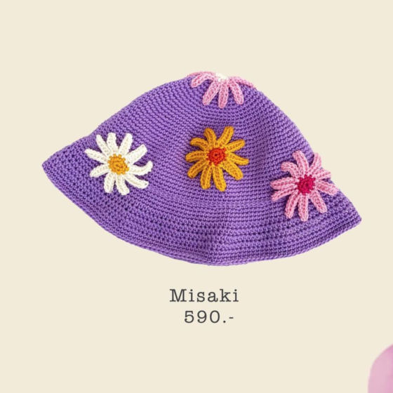 Nay Selected Crochet Misaki Hat