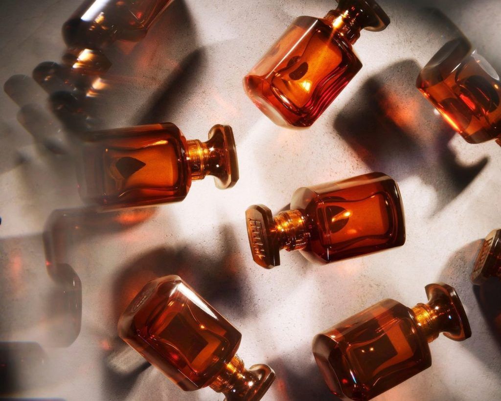 We have the deets on Rihanna’s first perfume for Fenty Beauty