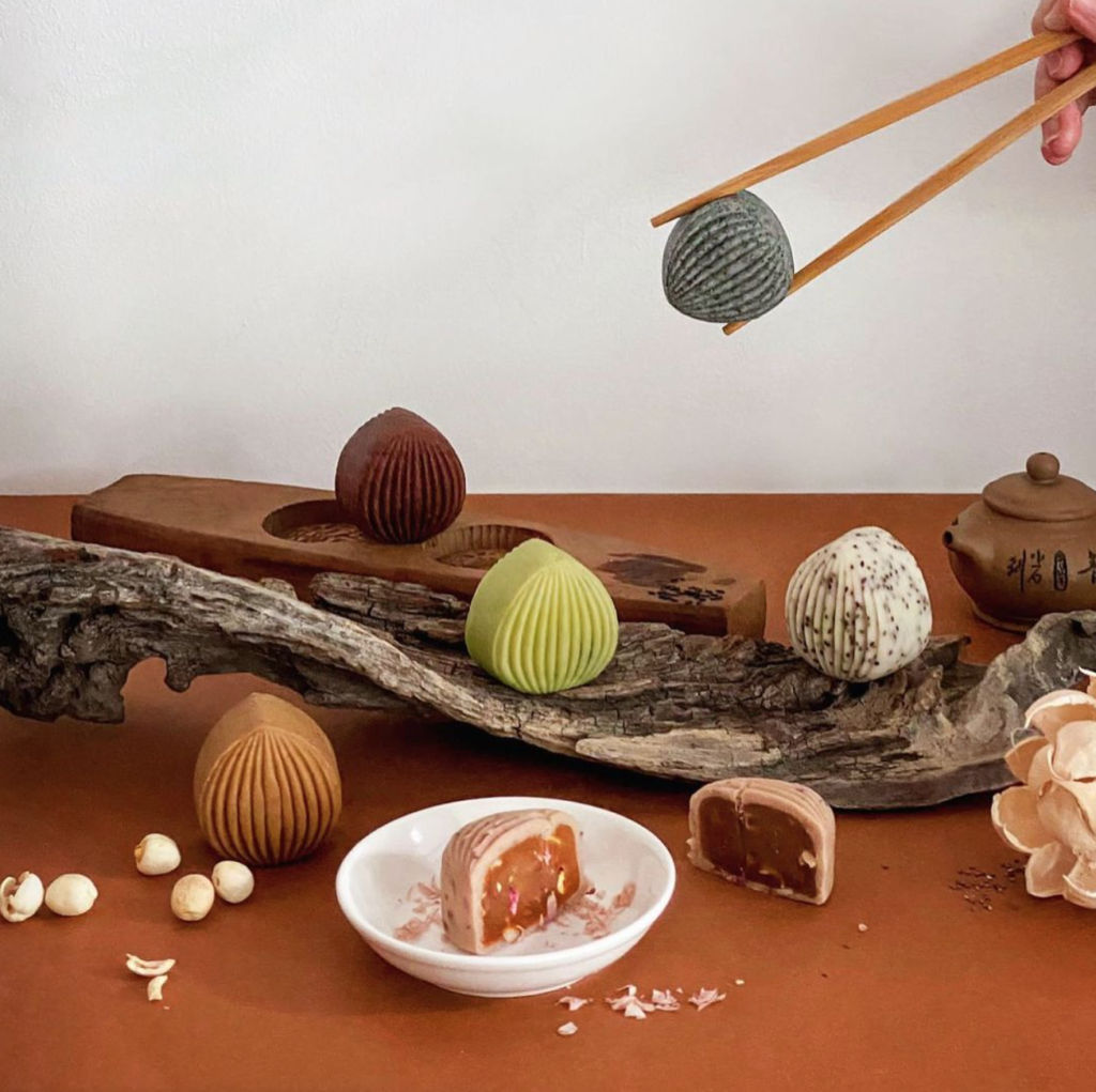 These artisanal mooncakes are perfect as Mid-Autumn Festival gifts