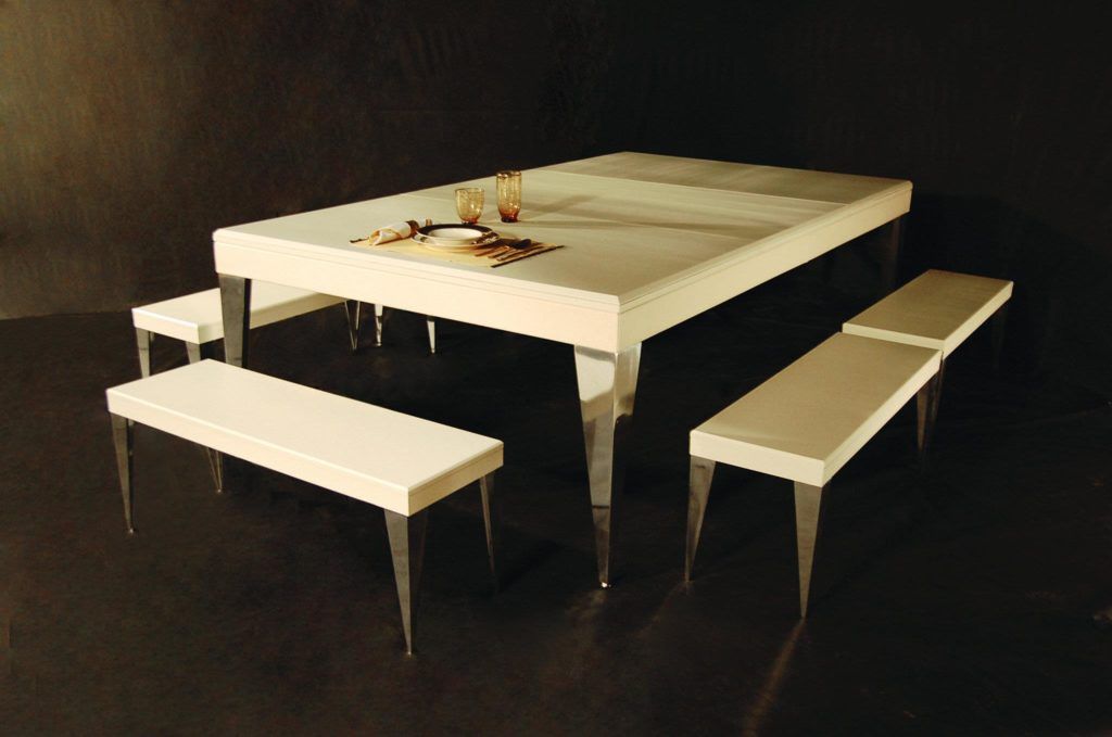 MBM Biliardi pool table can be transformed into a dining table