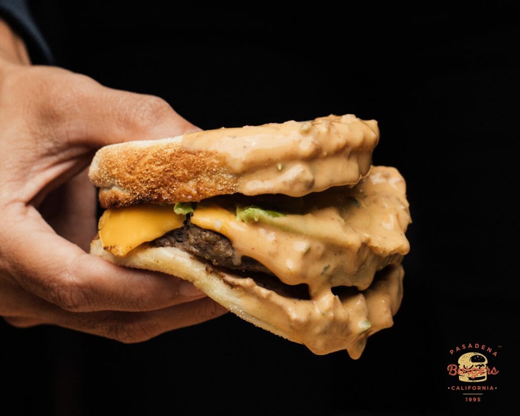 We are obsessed with Pasadena Burger’s iconic ‘Dipping’ Burger