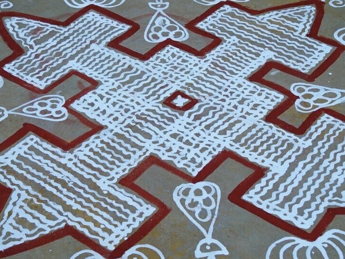 Here's how to prepare and design kolam for Deepavali effortlessly