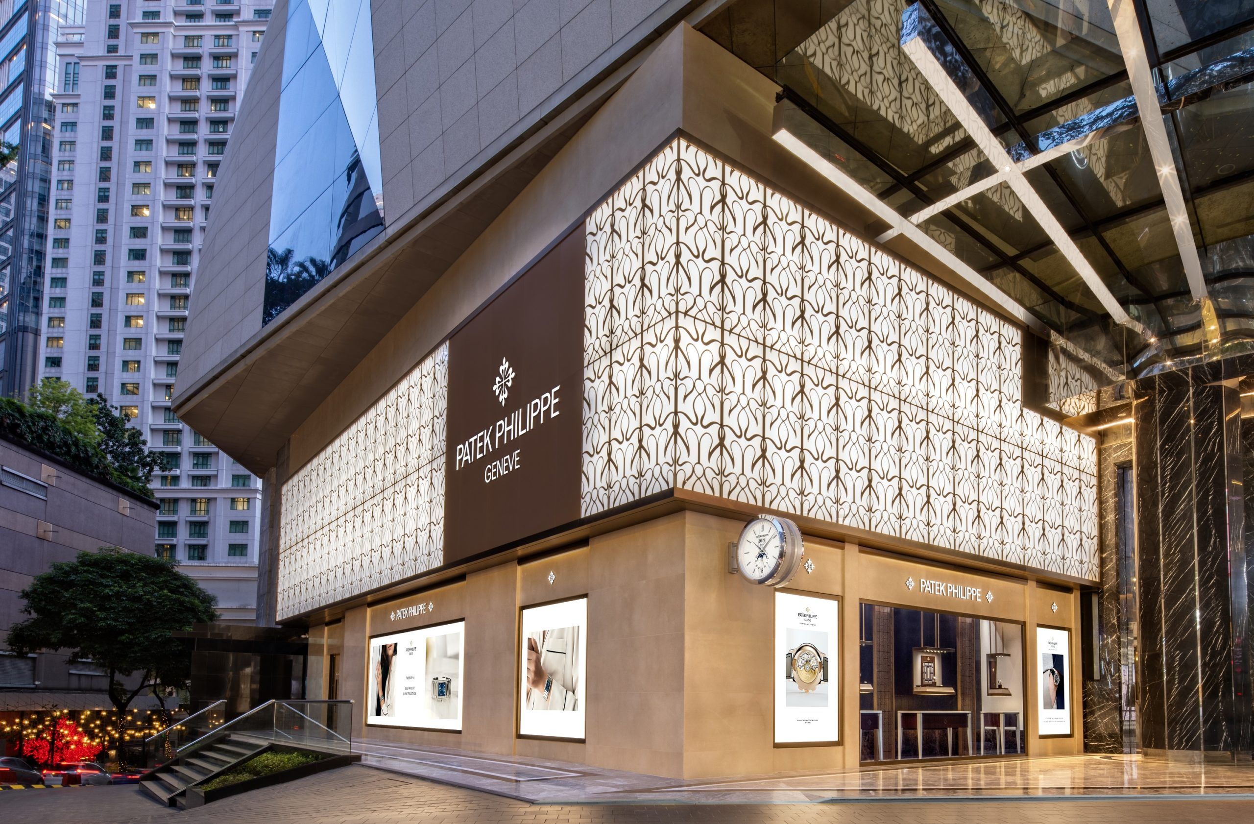 Patek best sale philippe retail