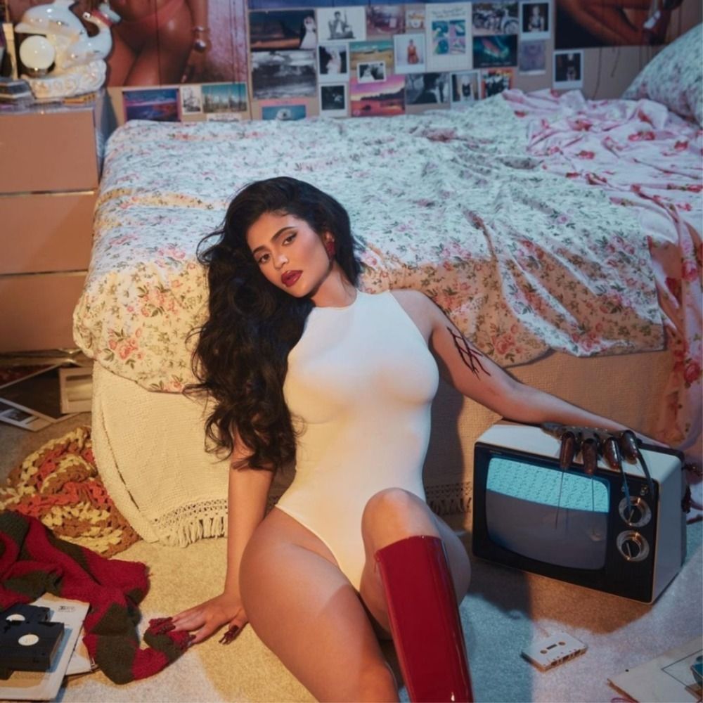 Kylie Jenner is the first woman in the world with 300 million Instagram followers
