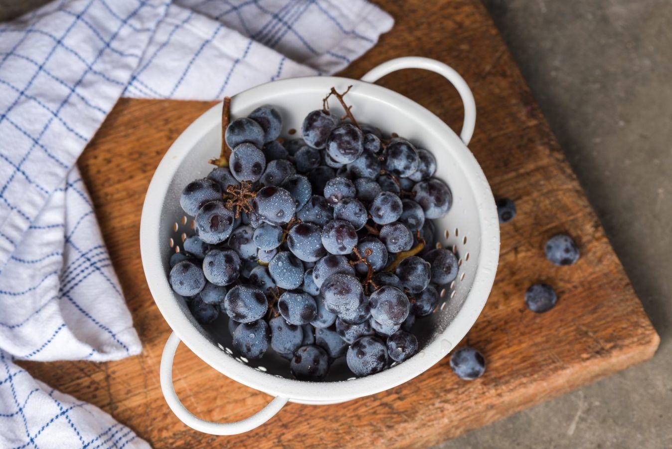 Do you Like grapes? New research suggests the fruit may reduce the risk of heart attack