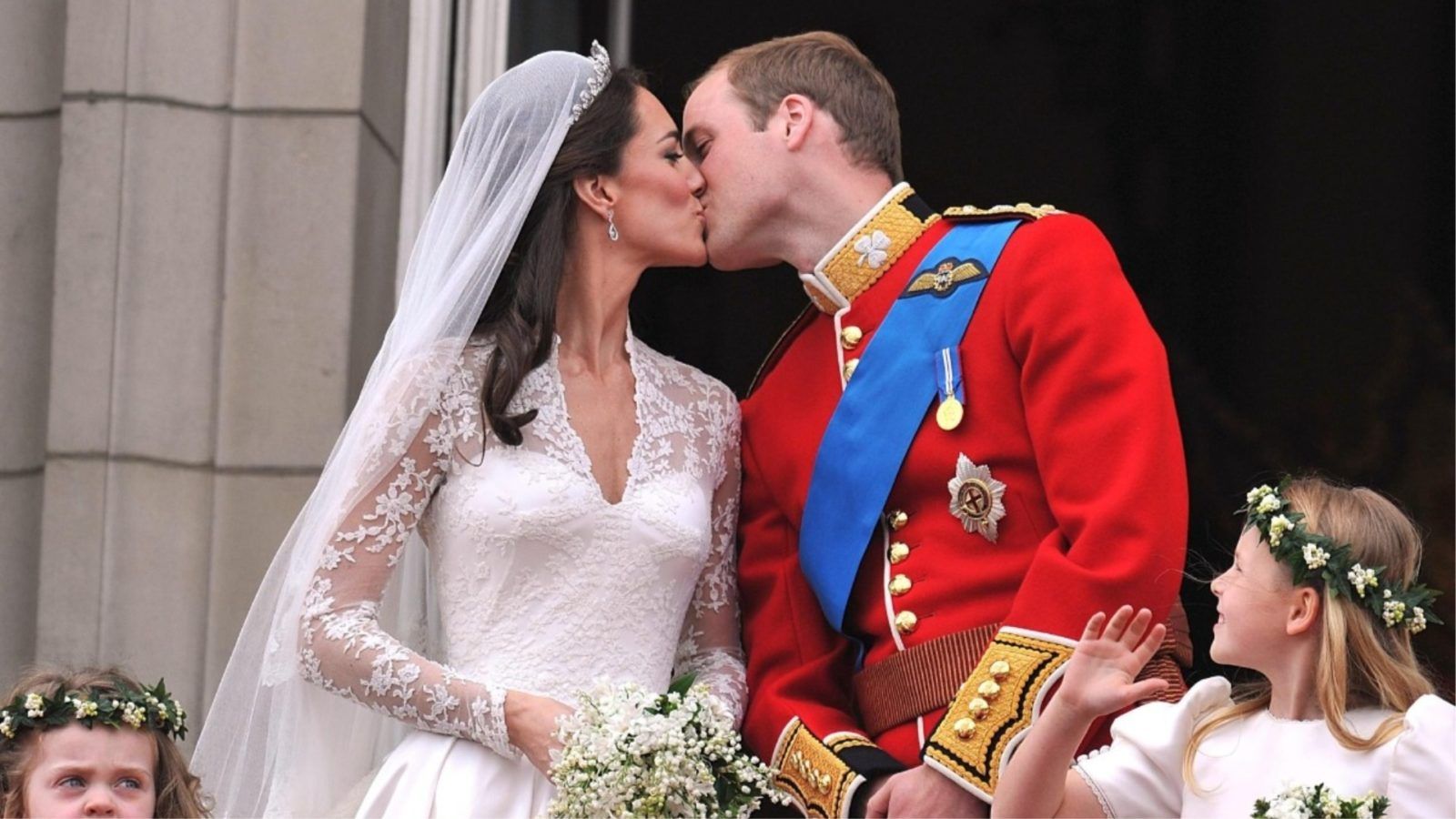 We finally know what Prince William said to Kate Middleton on the balcony at Buckingham Palace after their wedding ceremony
