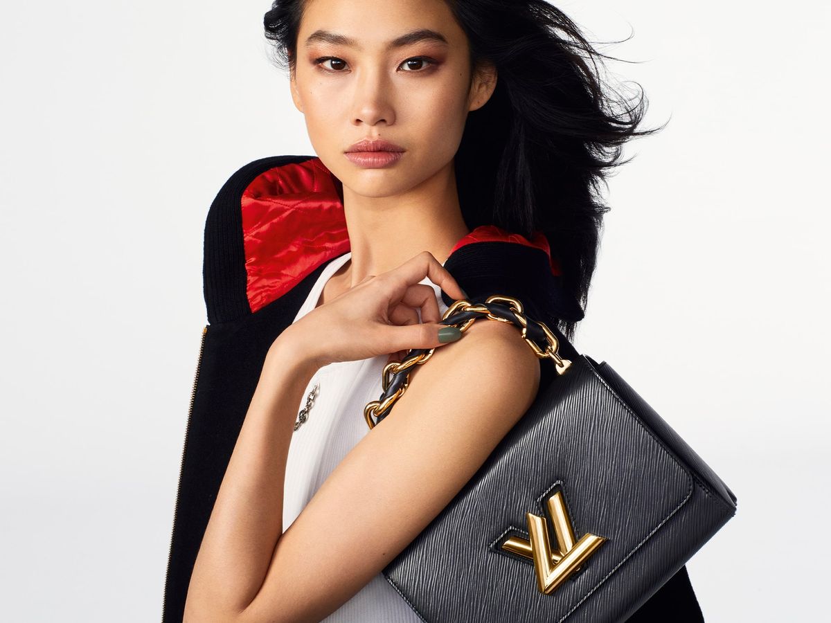 5 It Girls Model Louis Vuitton Twist Bag
