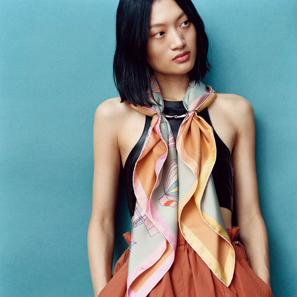 Club Fashionista: Timeless Pieces: The Hermes Scarf