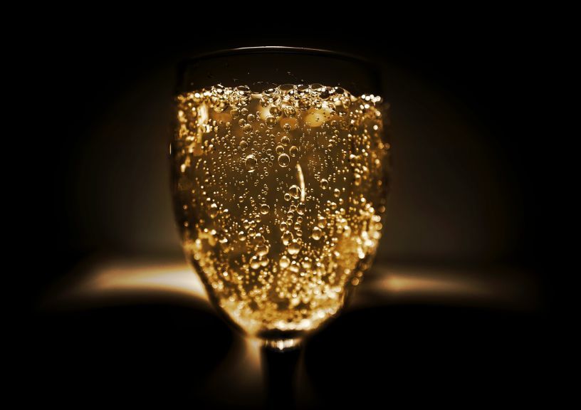 Sparkling wine vs. champagne