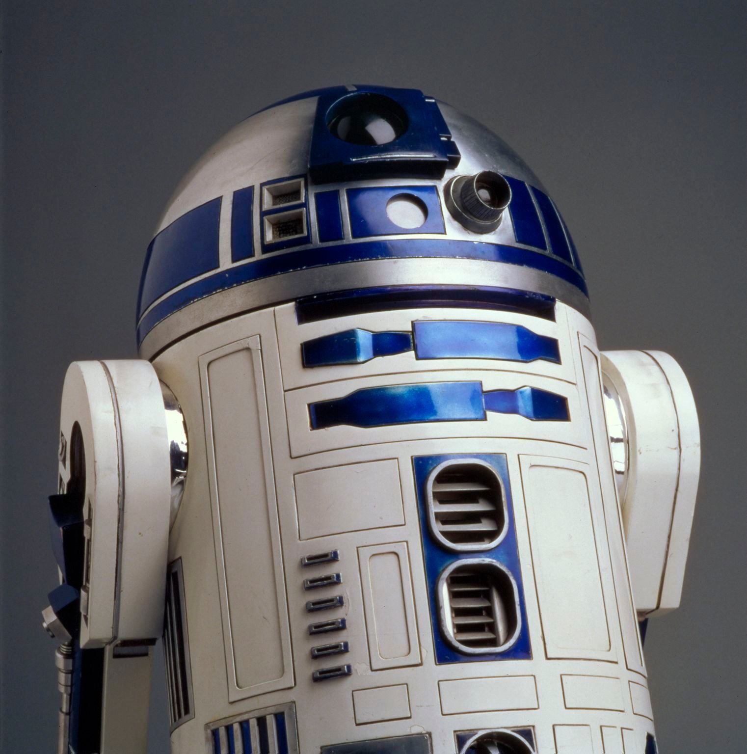 R2-D2 auction