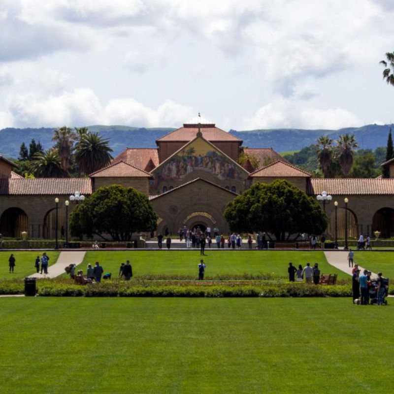 10 most beautiful universities in the world with breathtaking campuses