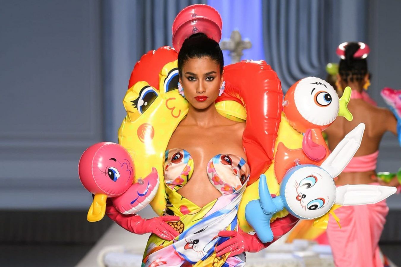 Photos: the Wildest Looks Jeremy Scott Created for Moschino