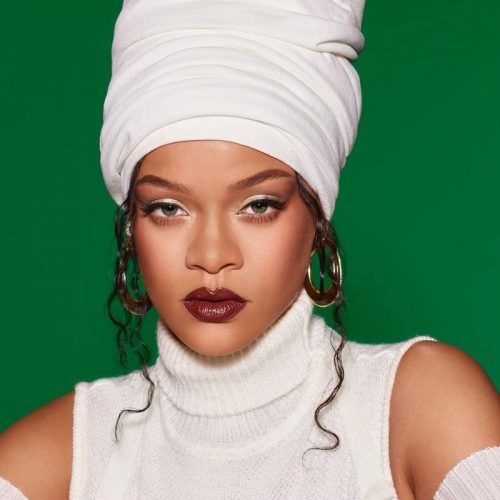Rihanna l'extravagante ose le bonnet bibi en été, top ou flop ? - Closer