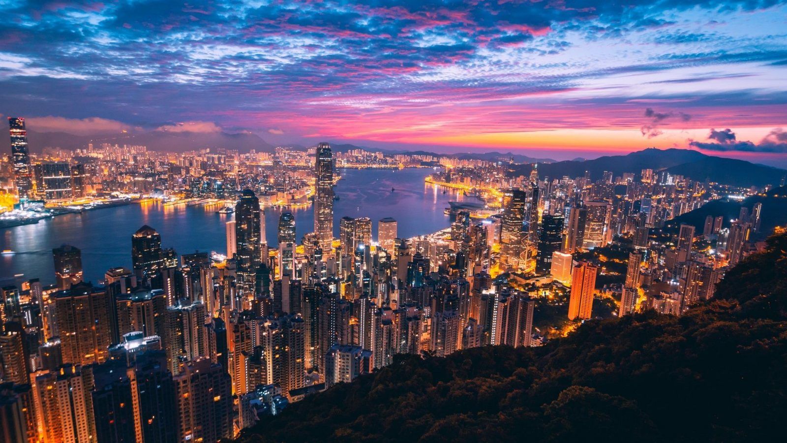 What you need to know before travelling to Hong Kong right now