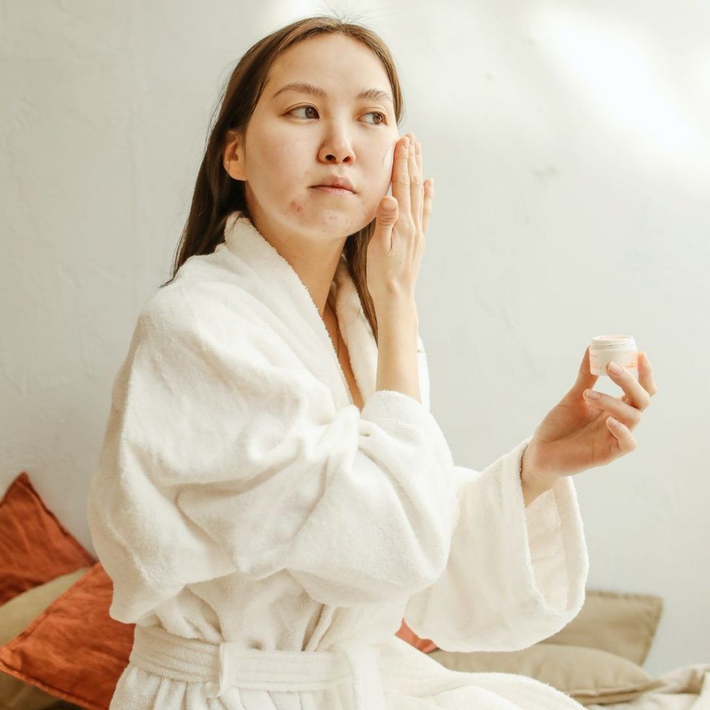 The best moisturizers for acne-prone skin to prevent clogging and dehydration