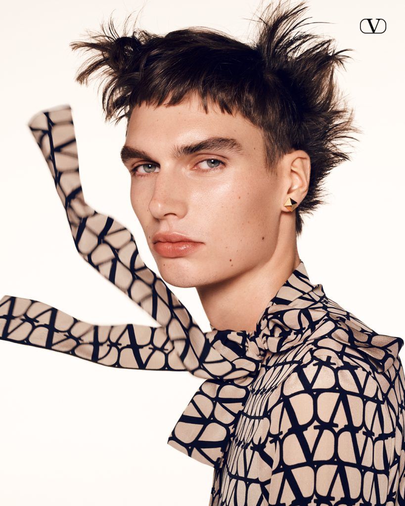 Introducing Valentino’s Toile Iconographe “VLogo”