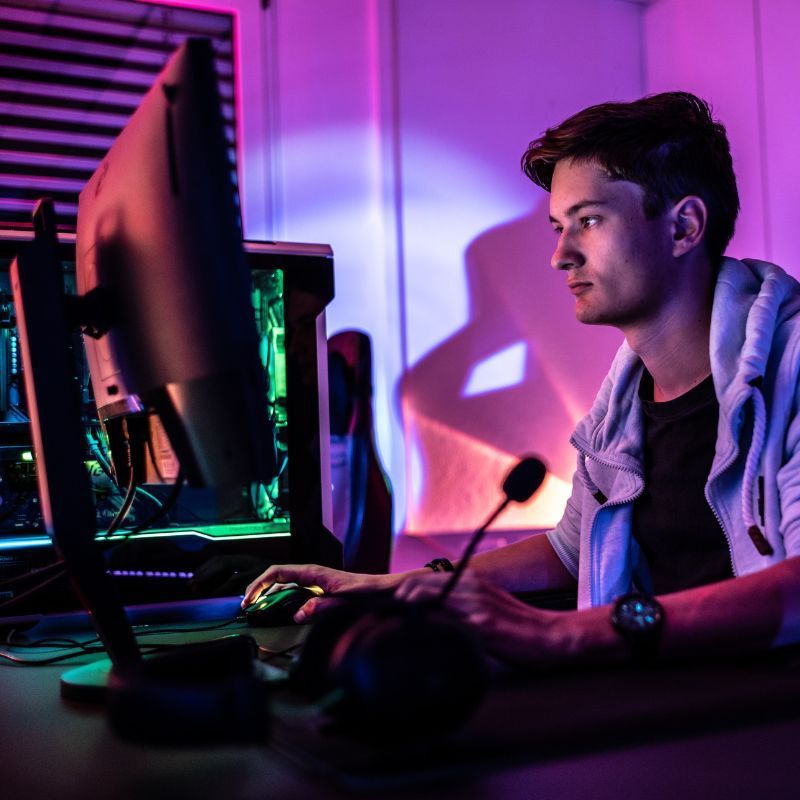 5 signs that you’re experiencing too much screen time