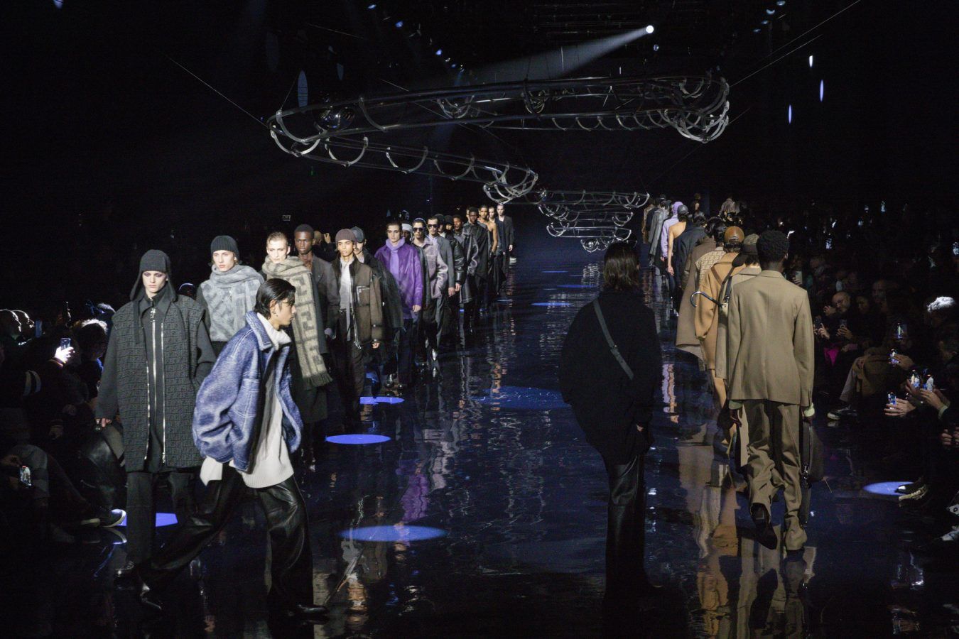 Louis Vuitton Men's Fall-Winter 2020 Fashion Show Highlights