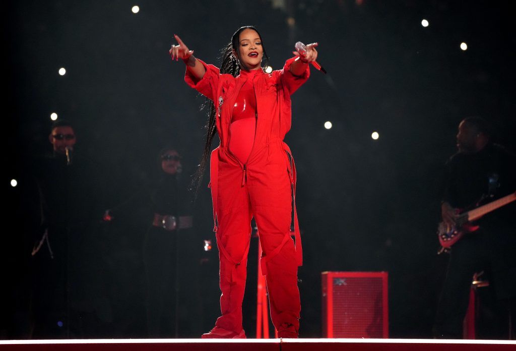 Rihanna Wears Red Loewe and Alaïa for Super Bowl 2023 Performance -  Fashionista