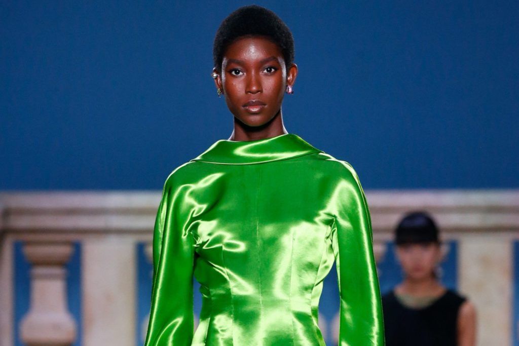 9 best looks: Tory Burch Fall Winter 2023 is an invitation to the realm of confidence