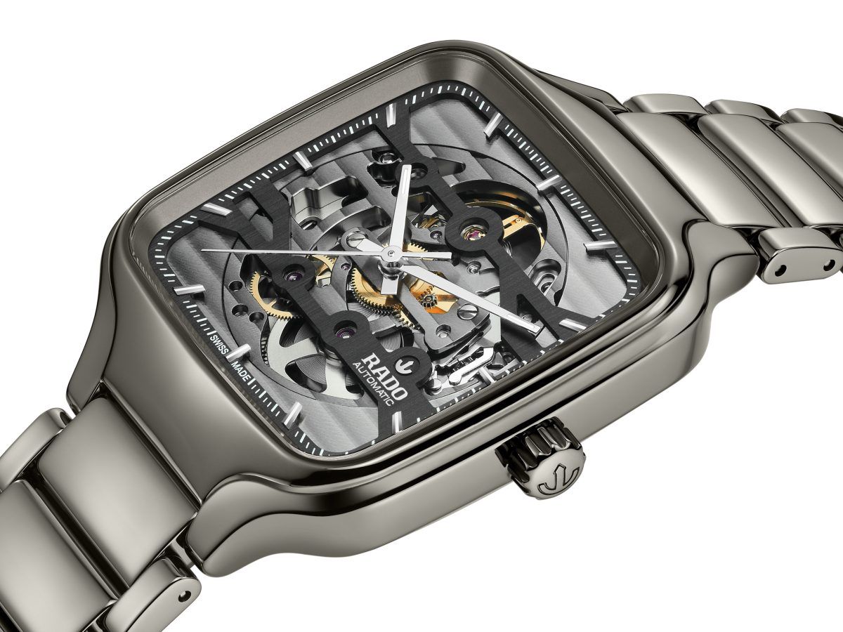 Louis Vuitton Introduces the Voyager Skeleton Watch