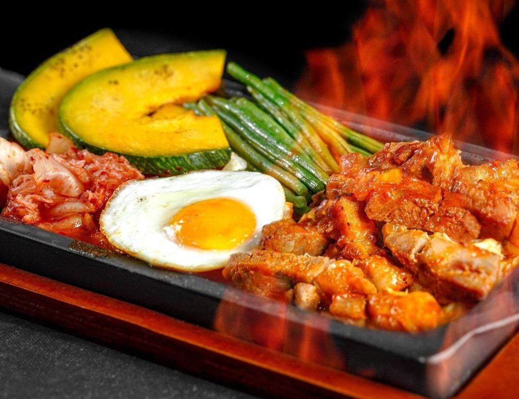 10 best food places at Singapore’s Woodleigh Mall in Bidadari to dine at