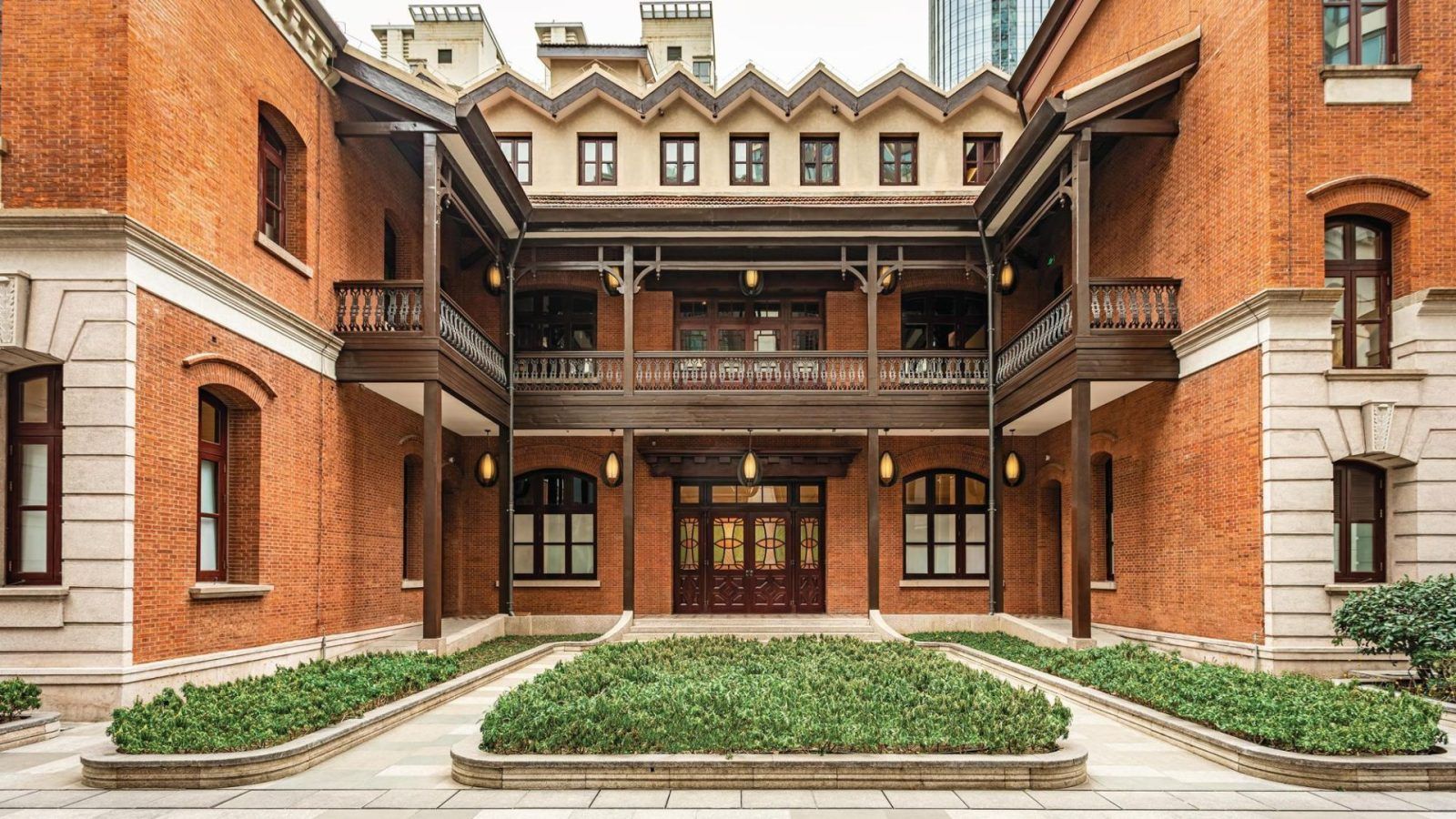 Harrods is opening its first private members club in Shanghai for the rich