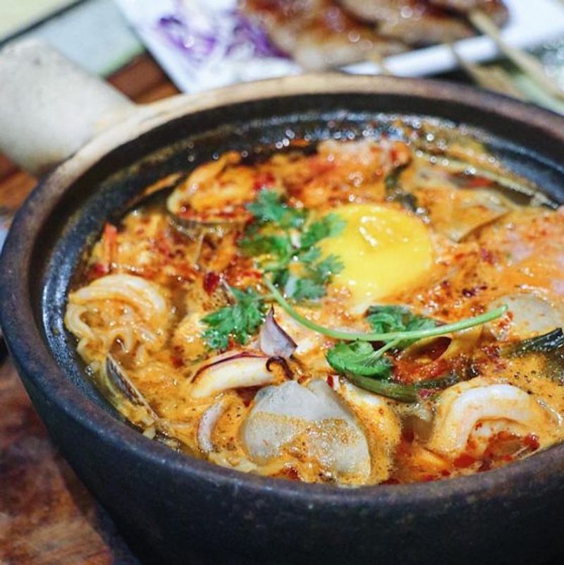 14 restaurants and cafes in Upper Thomson for the best food