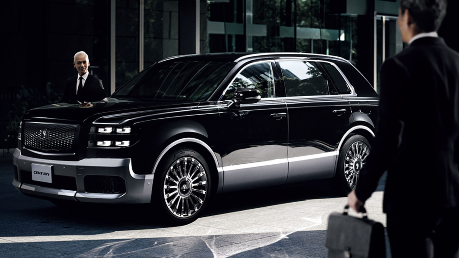 The Toyota Century is now an ultra-luxury SUV