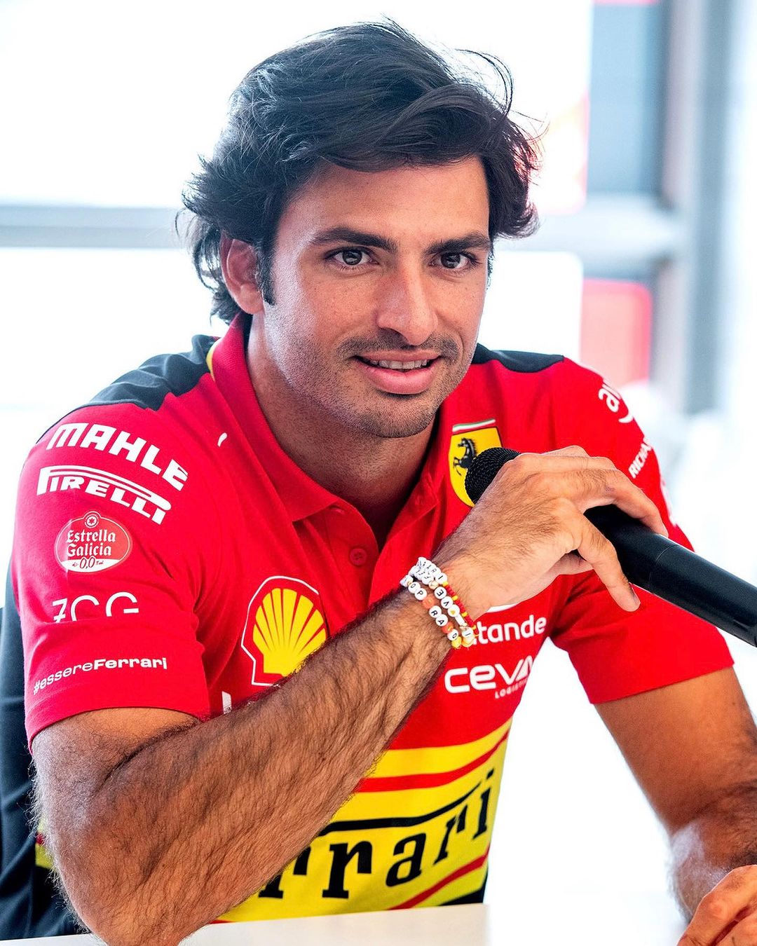 Carlos Sainz Jr net worth