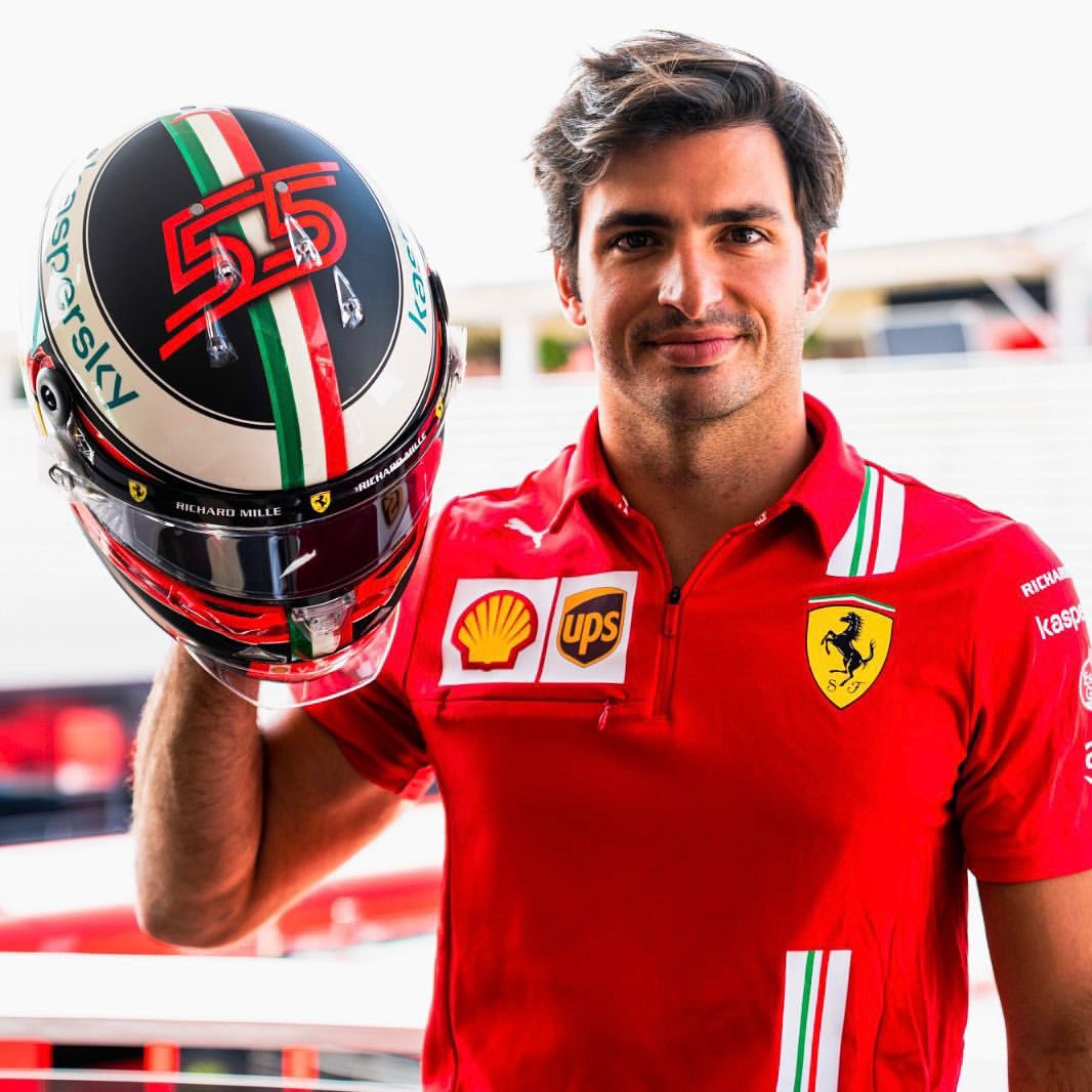 Carlos Sainz Jr net worth