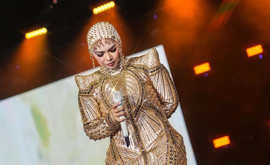 The Lifestyle Asia KL team breaks down significant Aina Abdul moments