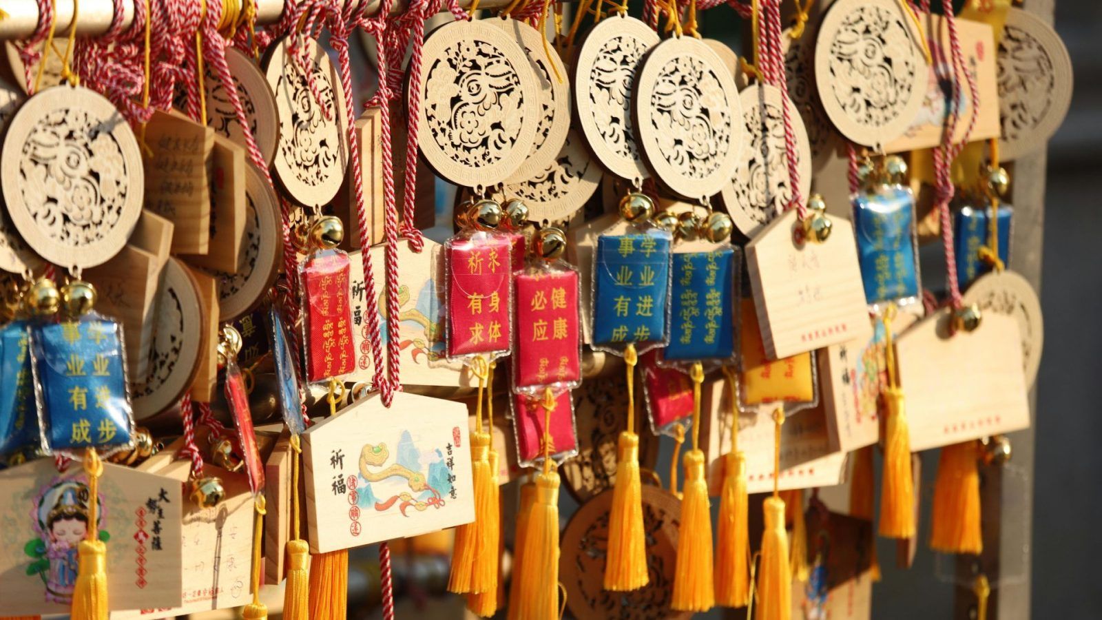 Find out what’s your lucky charm, based on your Chinese zodiac sign