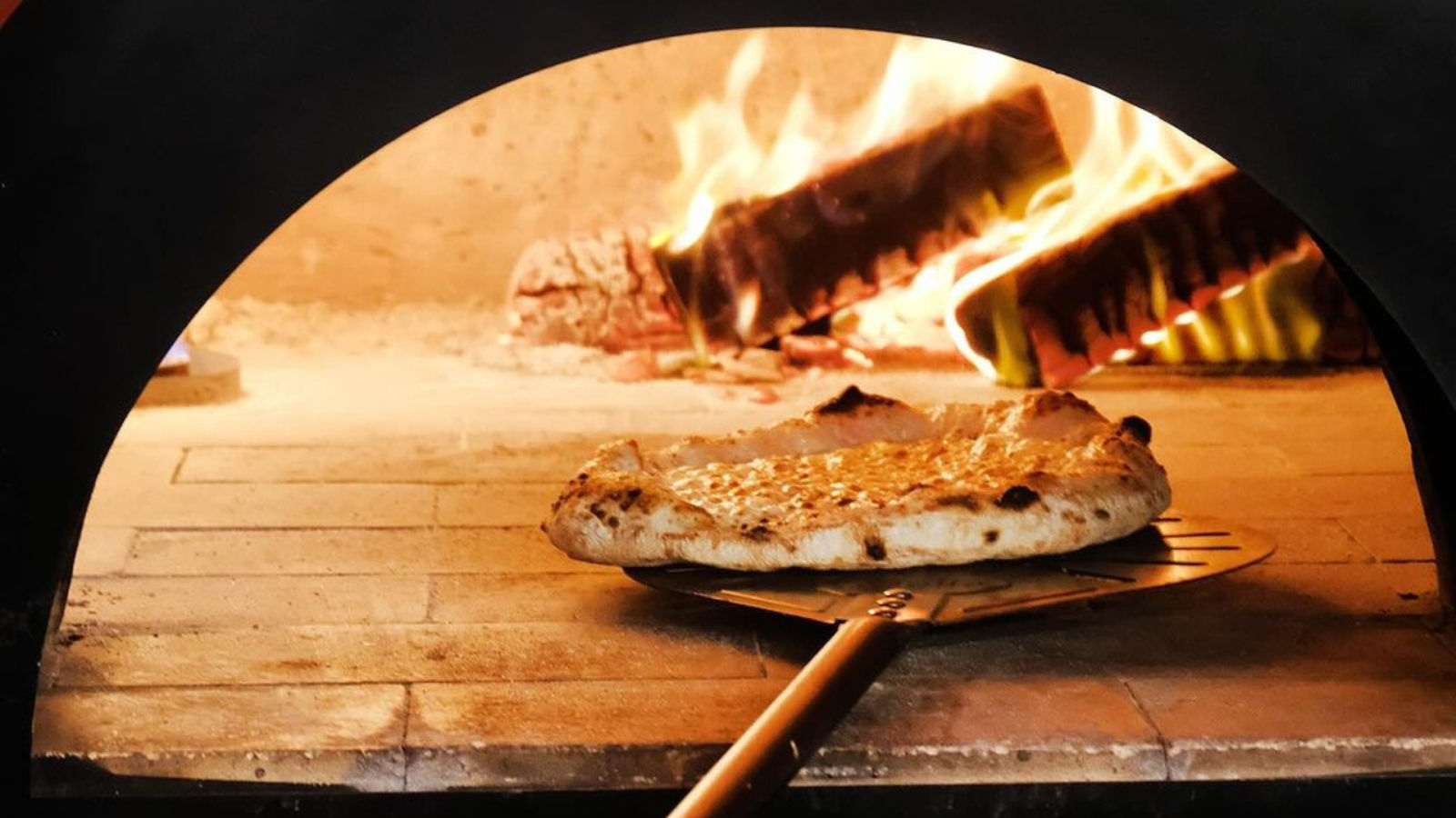 Best woodfired pizza restaurants in KL and Selangor to visit today