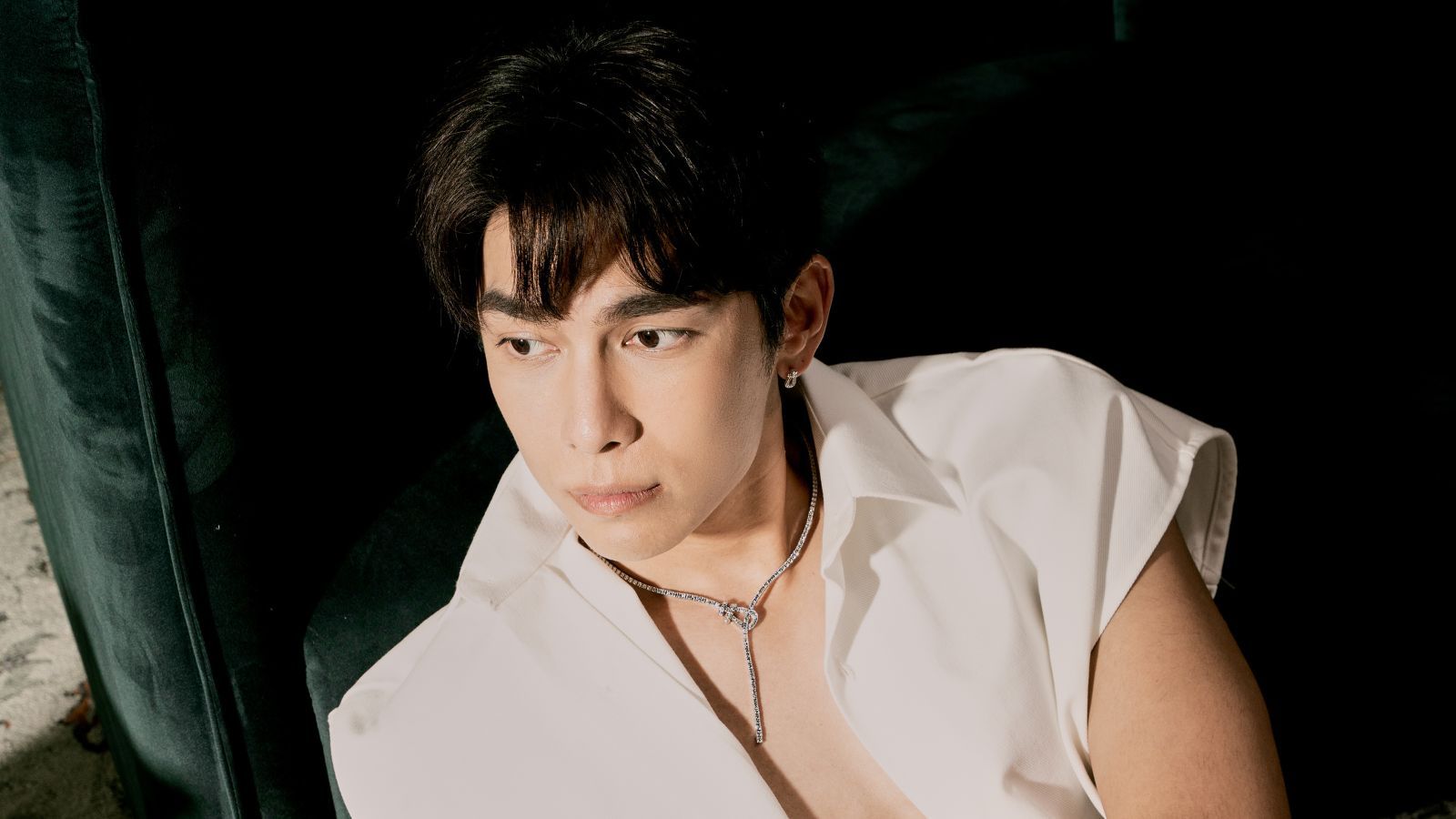 5 things Mew Suppasit can’t leave home without