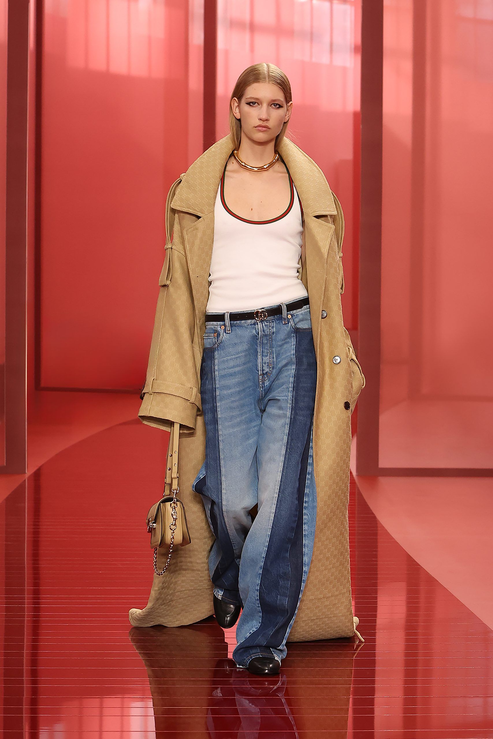 Gucci Spring/summer Gucci Spring Summer 2025 is a striking reflection of De Sarno's journey ...