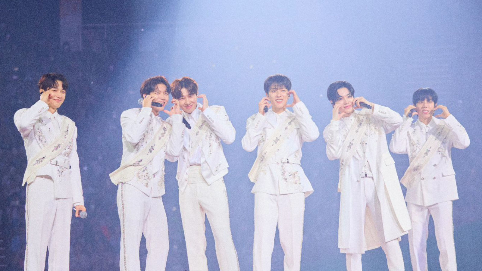 INFINITE 2ND WORLD TOUR INFINITE EFFECT ADVANCE OFFICIAL
