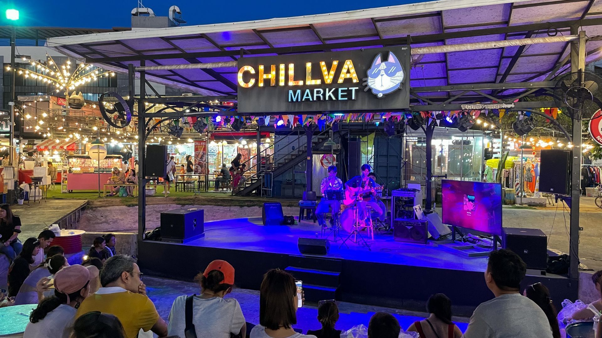 Shopping in Chillva