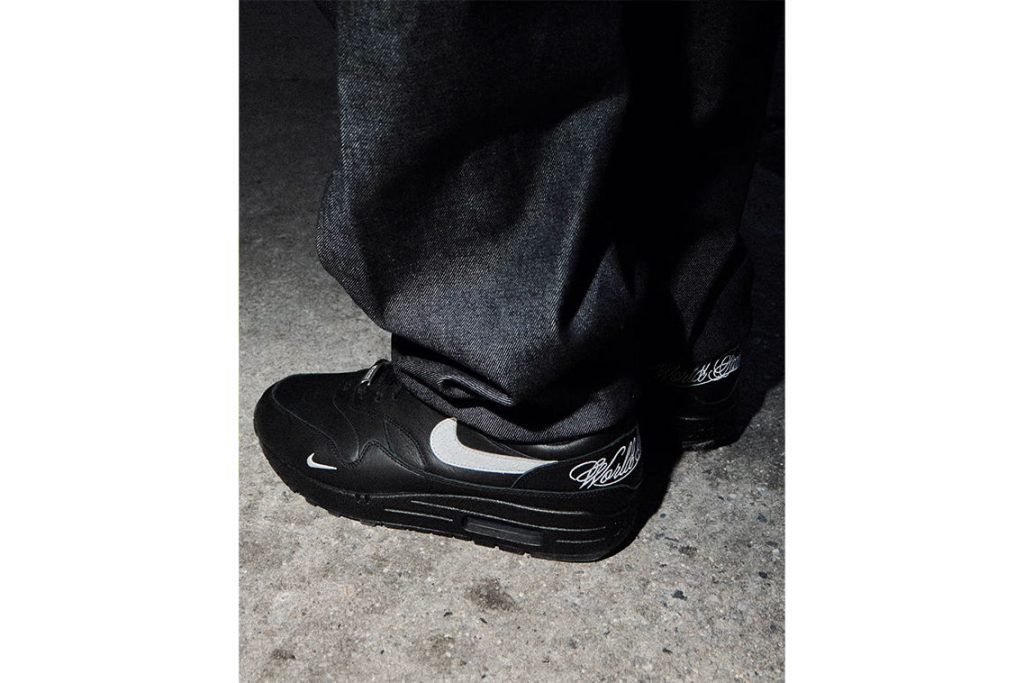 A look at the Supreme x Nike Air Max 1 Spring 2025 sneaker | LSA KL