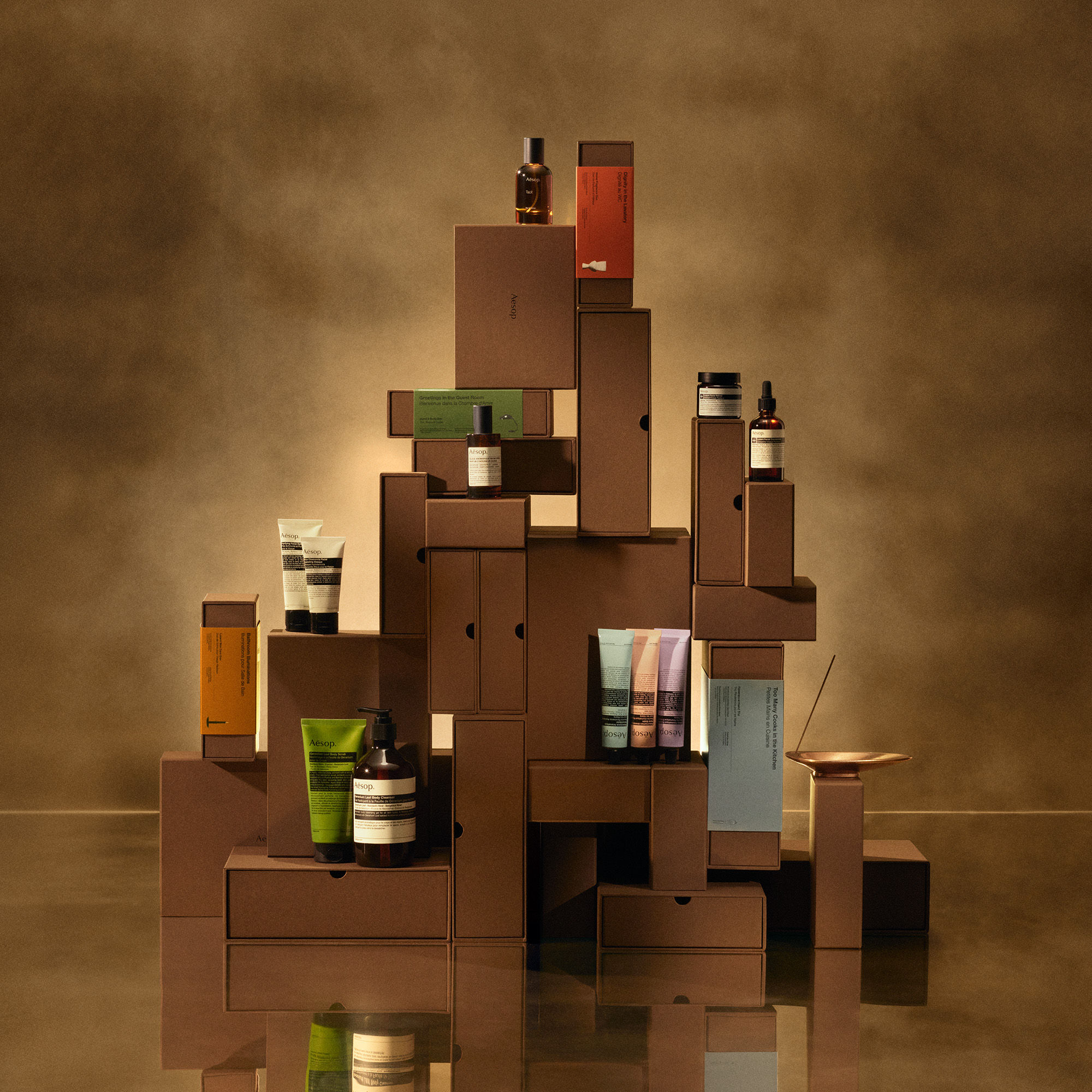 Aesop's 2025 Gift Kits: A house full of thoughtful gestures