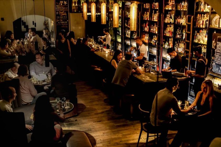 8 best bars in Clarke Quay Singapore for a wild night out