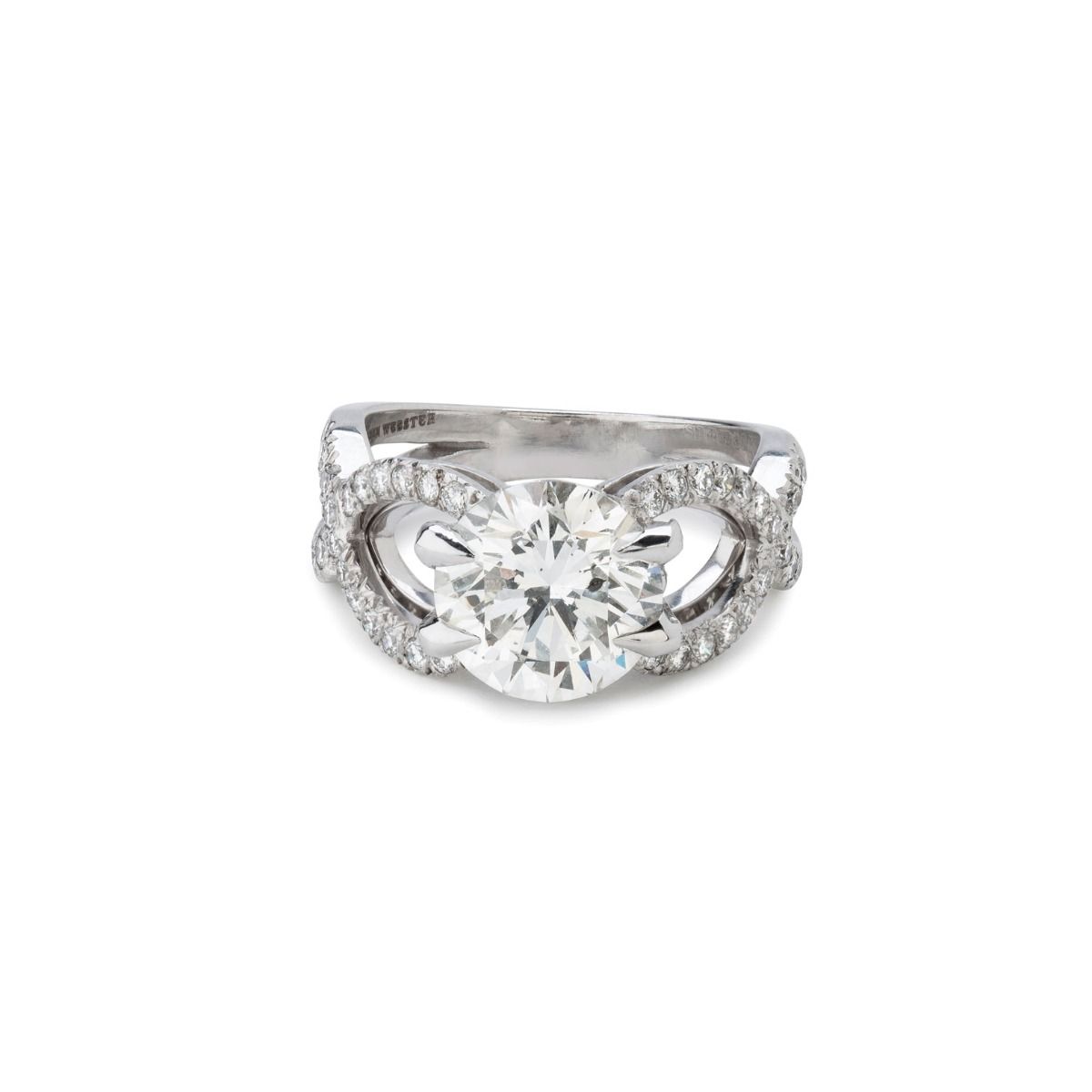Forget me knot diamond engagement ring, Stephen Webster (Photo credit: Stephen Webster)